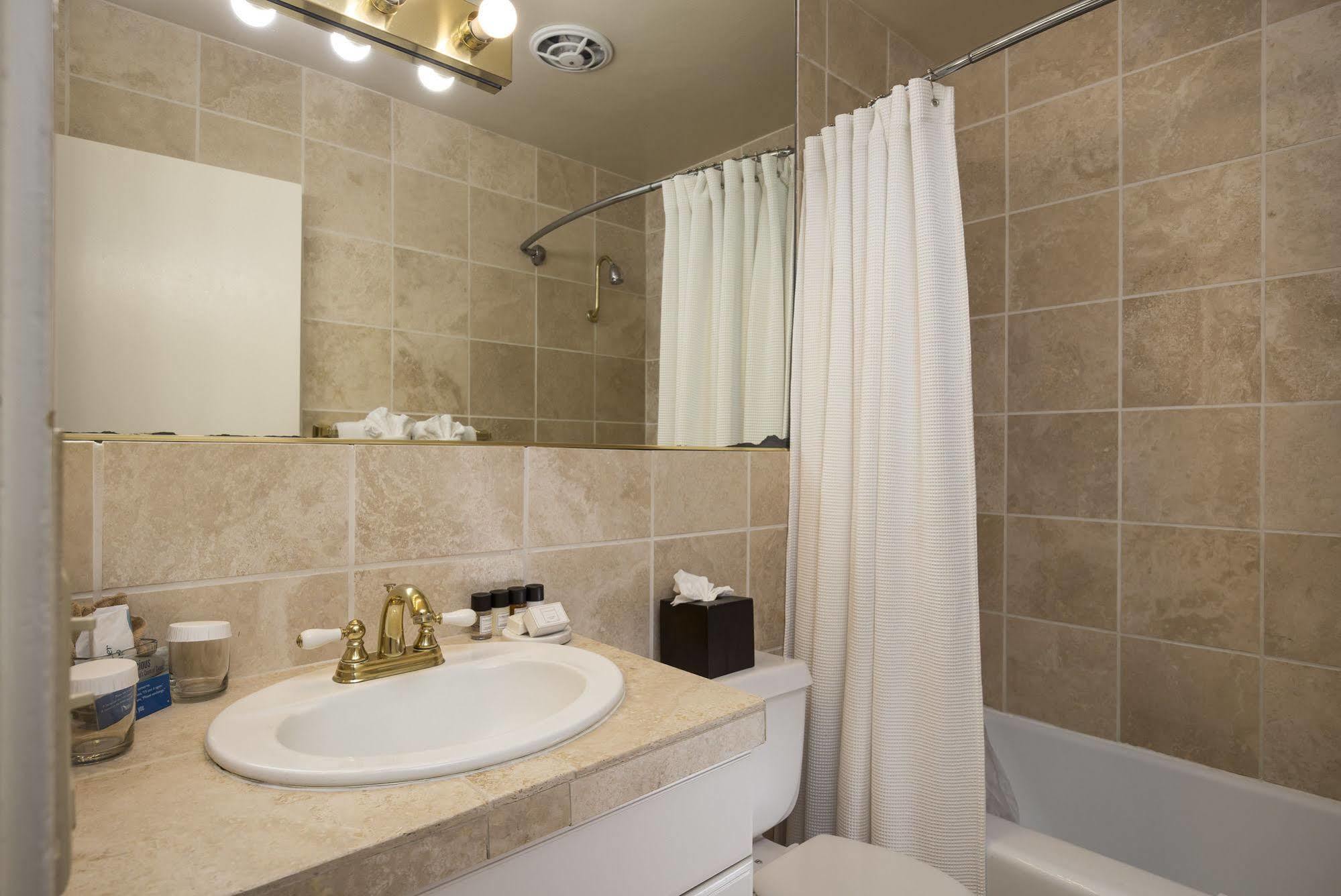 Carmel-by-the-Sea Monte Verde Inn מראה חיצוני תמונה